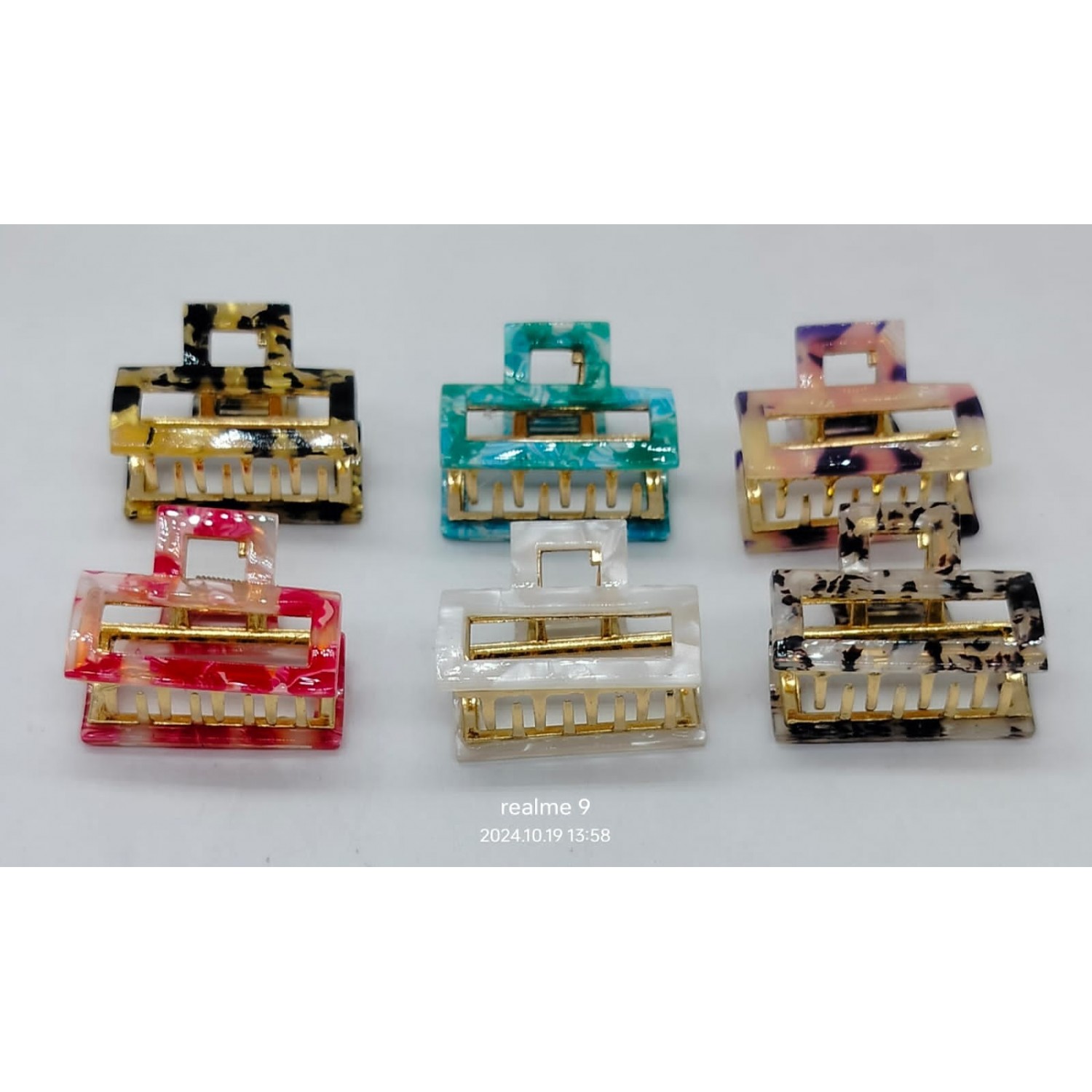 Fashion Alley 4 Cm Hair Claw For Women Pack Of 12 Pc Fashion Alley 4 Cm Hair Claw For Women Pack Of 12 Pc