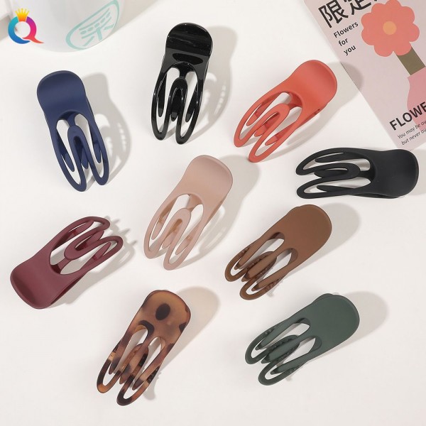 Fashion Alley Matt Hair Claw [Pack Of 12]