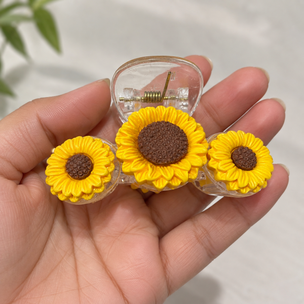 Fashion Alley 7 Cm Sunflower Hair Claw For Women Pack Of 12 Pc