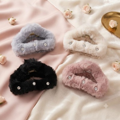 Fashion Alley 12 Cm Fur Hair Claw For Women Pack Of 12 Pc