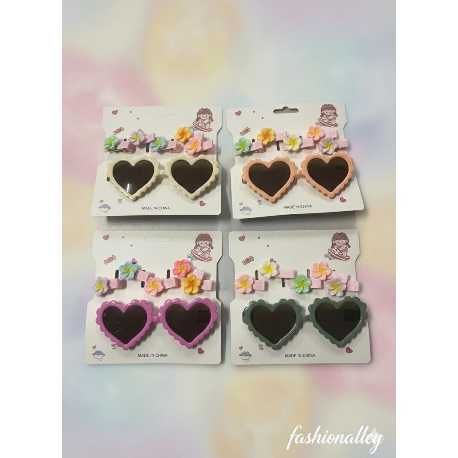 Fashion Alley Sunglasses With Bow Pins Gift Set Combo For Kids Pack Of 12 Card Fashion Alley Sunglasses With Bow Pins Gift Set Combo For Kids Pack Of 12 Card