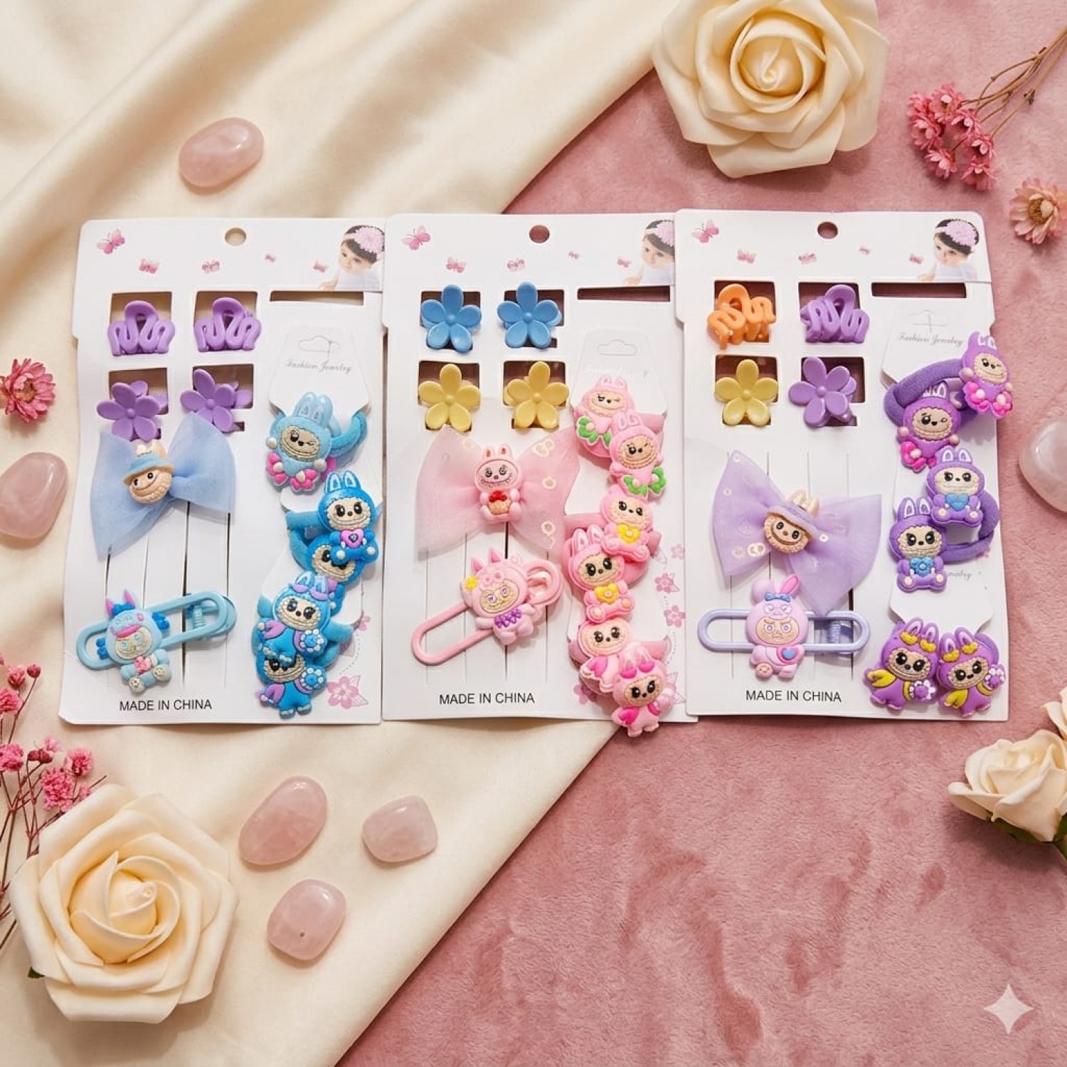 Fashion Alley Clutcher Rubber Band With Pin For Kids Pack Of 12 Card